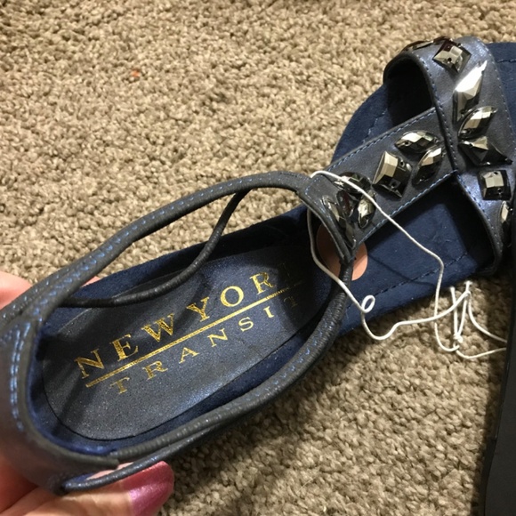 New York Transit Sandals - 7 1/2M - NWT - Picture 6 of 7